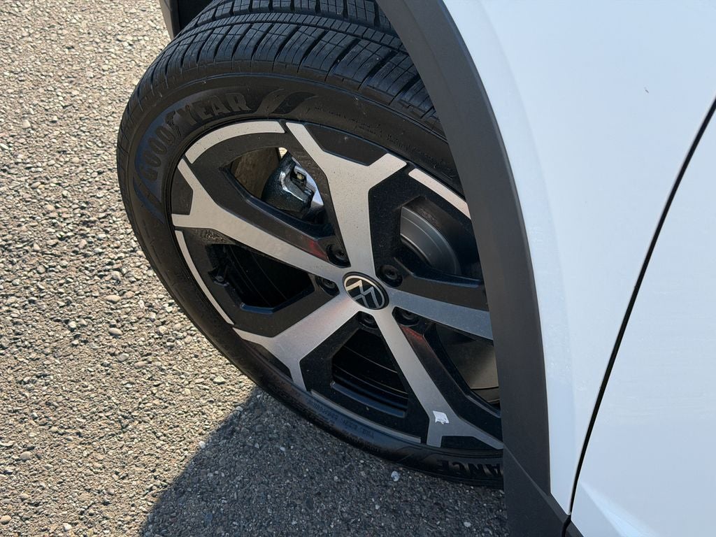 2026 Volkswagen Taos 1.5T SEL