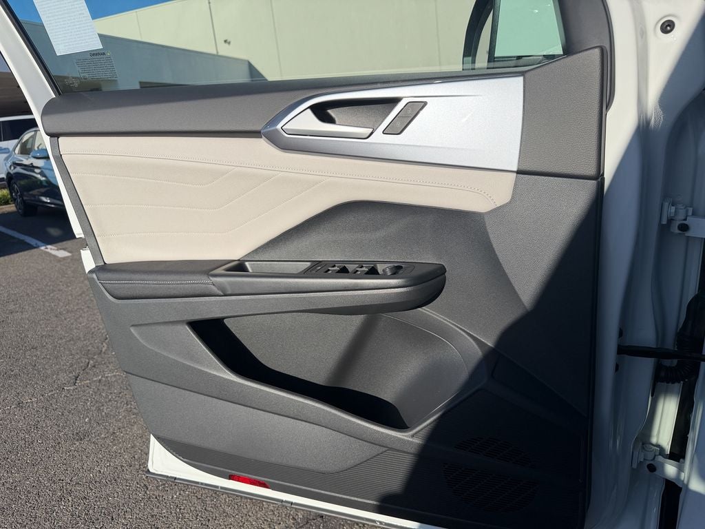 2026 Volkswagen Taos 1.5T SEL