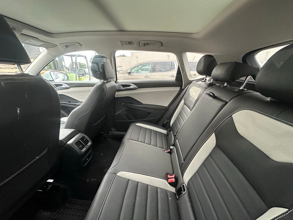 2025 Volkswagen Taos 1.5T SEL