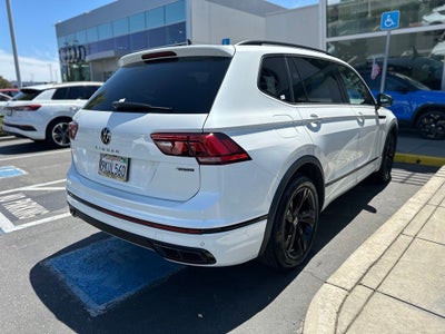 2024 Volkswagen Tiguan 2.0T SE R-Line Black