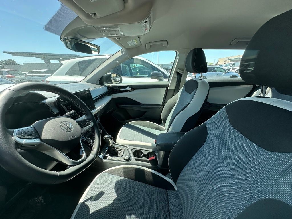 2025 Volkswagen Taos 1.5T S