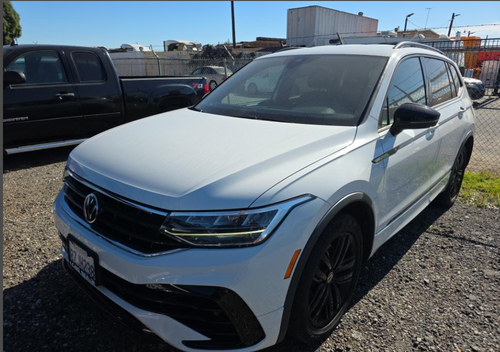 2022 Volkswagen Tiguan 2.0T SE R-Line Black