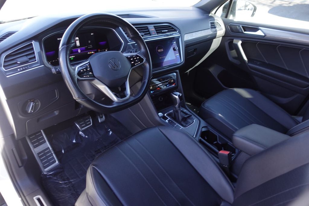 2022 Volkswagen Tiguan 2.0T SE R-Line Black