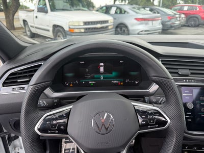 2024 Volkswagen Tiguan 2.0T SE R-Line Black