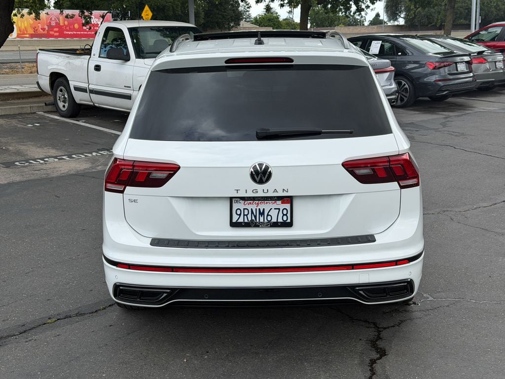 2024 Volkswagen Tiguan 2.0T SE R-Line Black