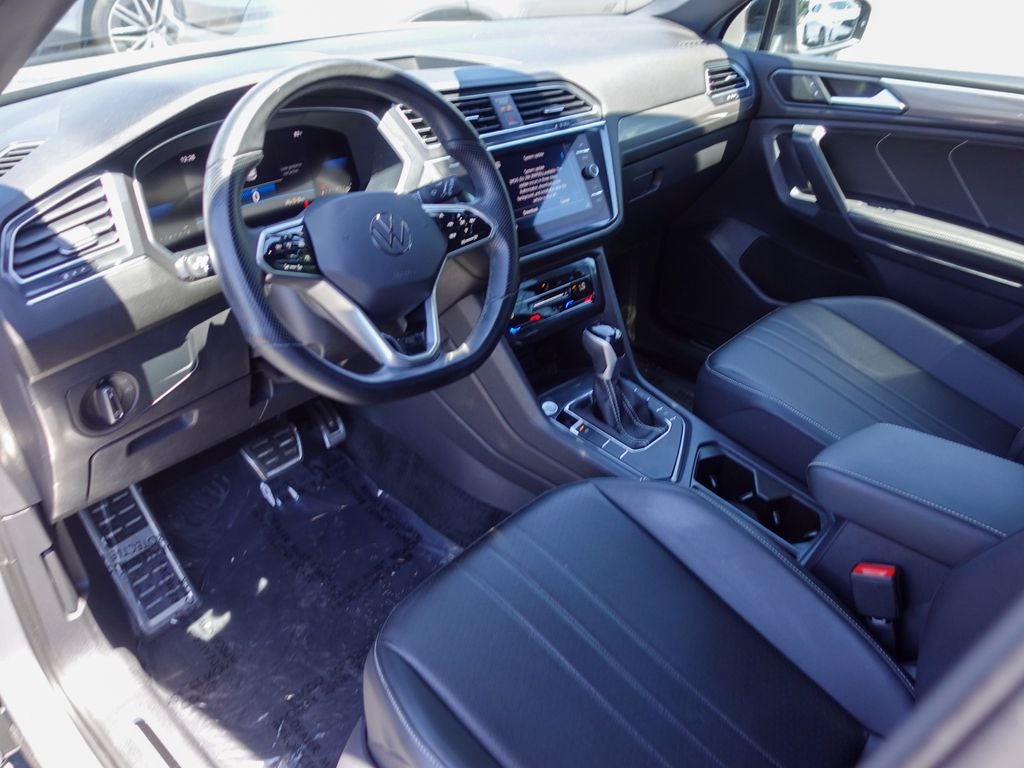2023 Volkswagen Tiguan 2.0T SE R-Line Black