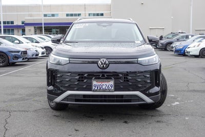 2025 Volkswagen Tiguan 2.0T SE