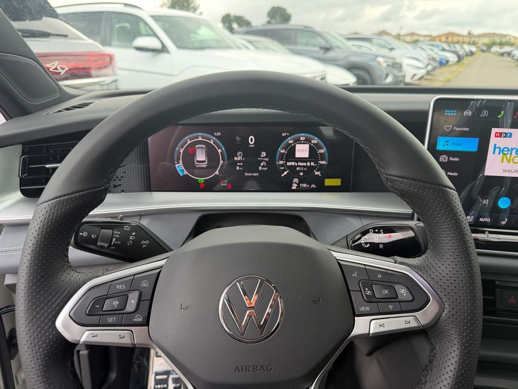 2026 Volkswagen Tiguan 2.0T SE R-Line Black