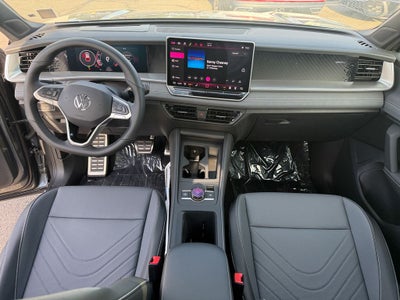 2026 Volkswagen Tiguan 2.0T SE R-Line Black