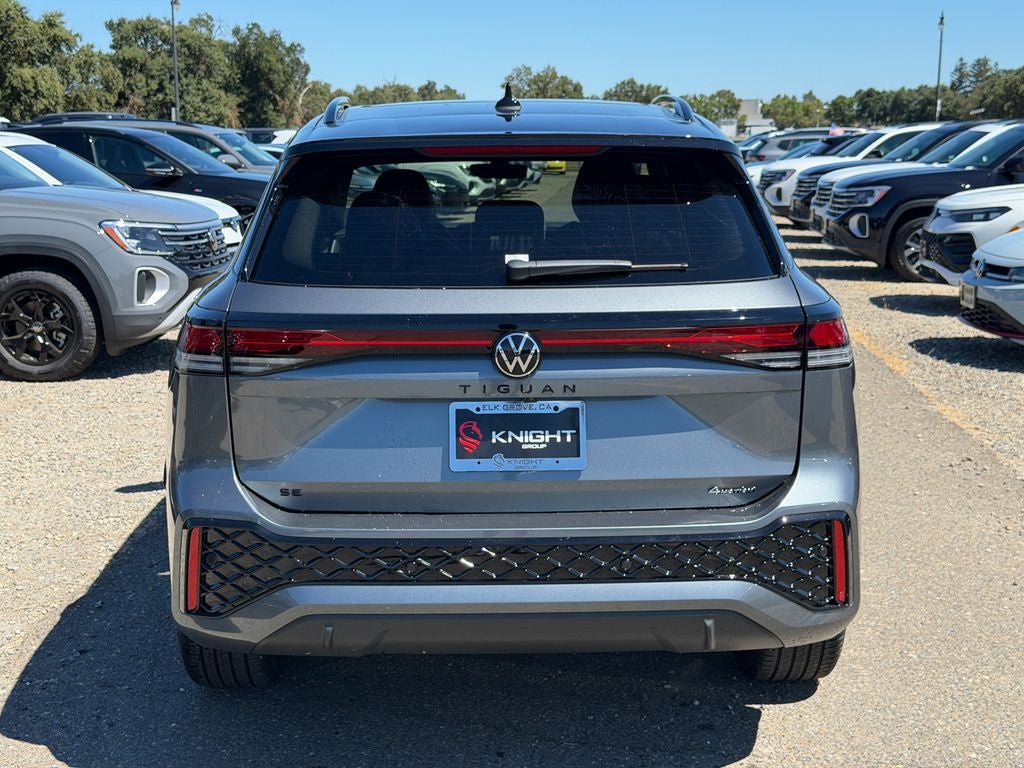 2026 Volkswagen Tiguan 2.0T SE R-Line Black