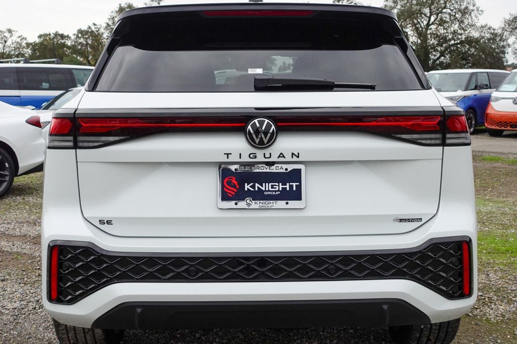 2026 Volkswagen Tiguan 2.0T SE R-Line Black