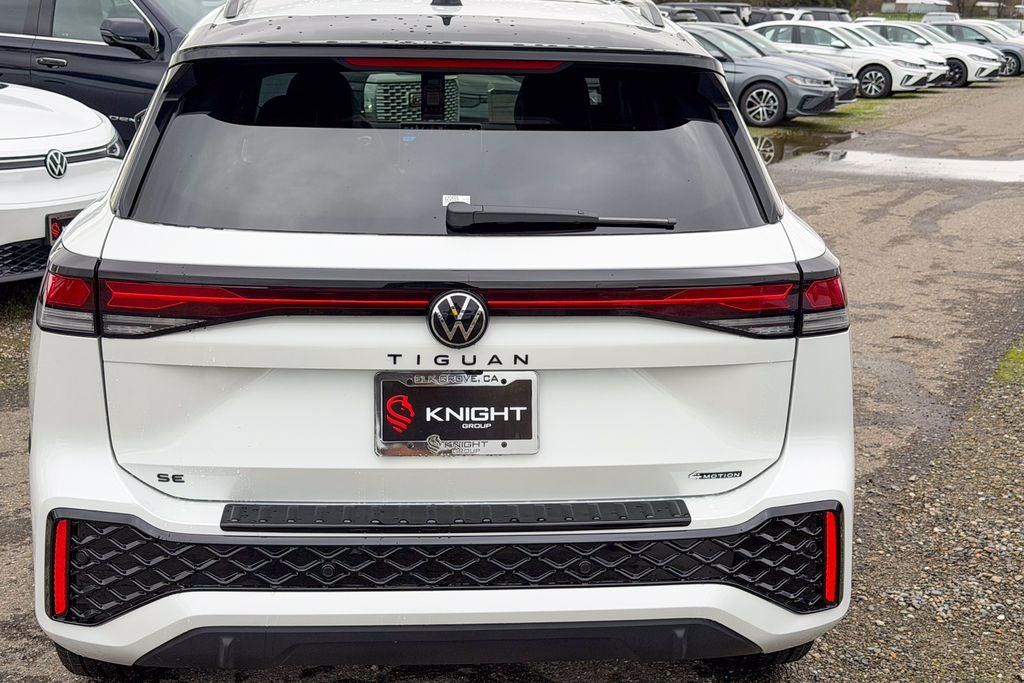 2026 Volkswagen Tiguan 2.0T SE R-Line Black