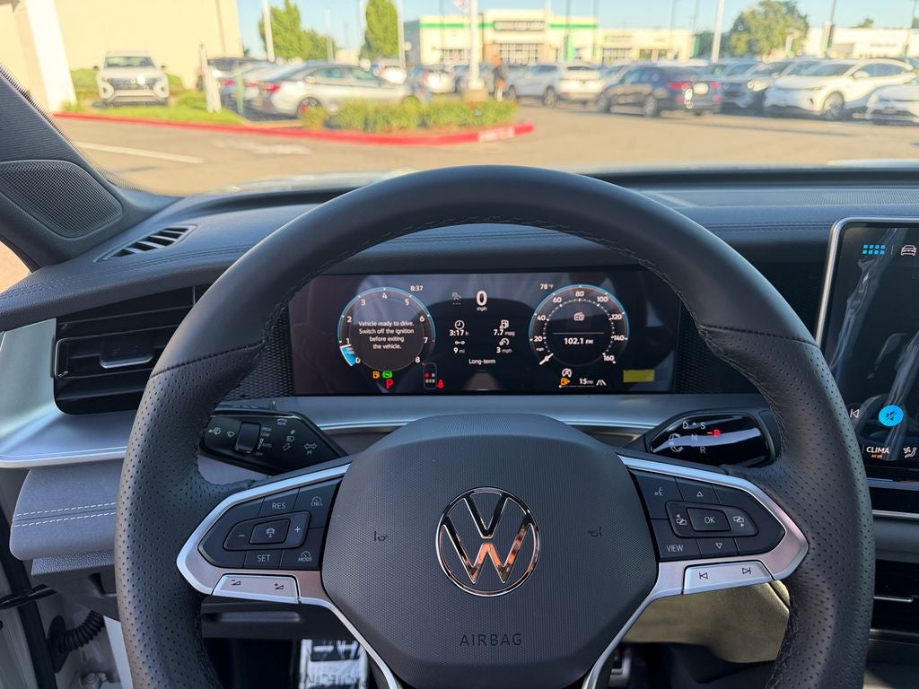 2026 Volkswagen Tiguan 2.0T SE R-Line Black