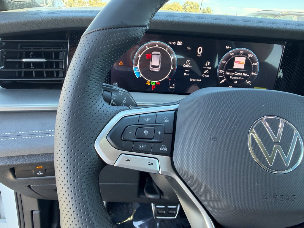 2026 Volkswagen Tiguan 2.0T SE R-Line Black