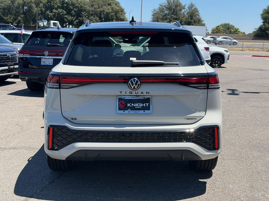 2026 Volkswagen Tiguan 2.0T SE R-Line Black
