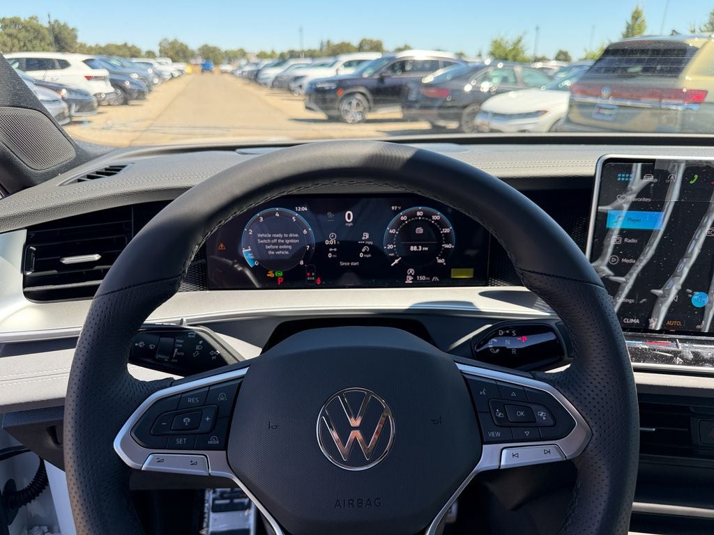 2026 Volkswagen Tiguan 2.0T SE R-Line Black
