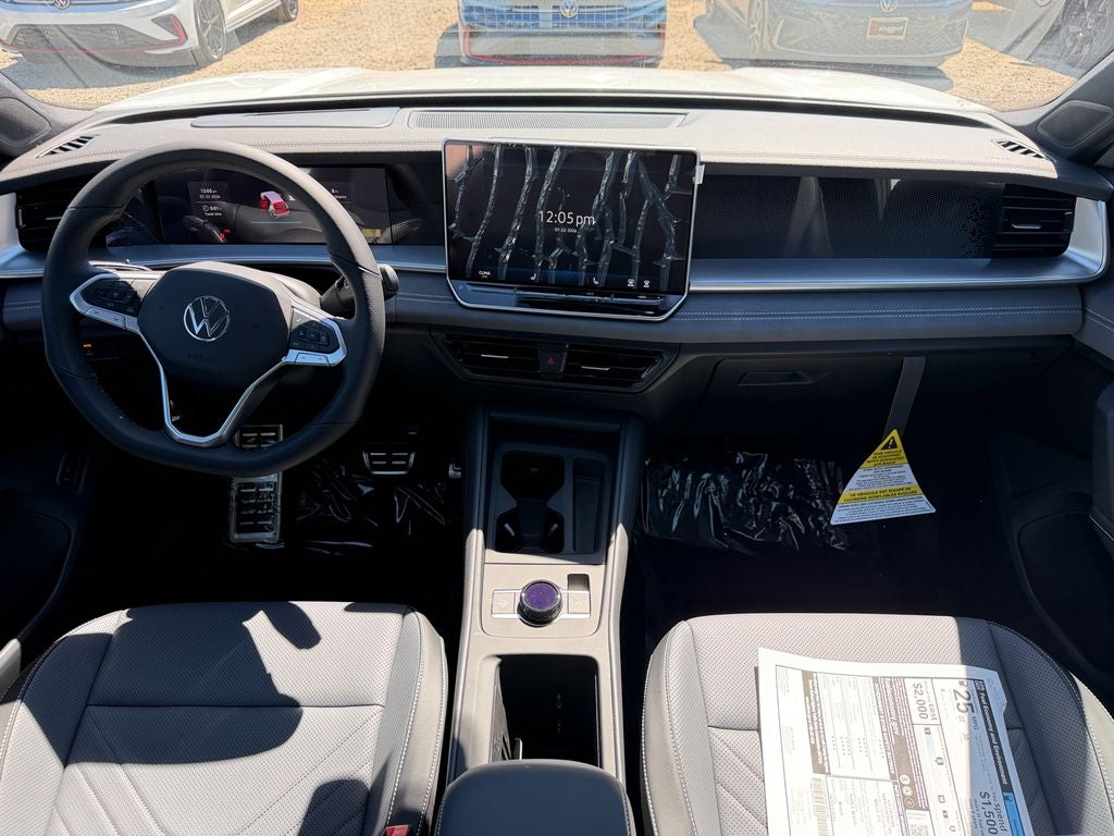 2026 Volkswagen Tiguan 2.0T SE R-Line Black