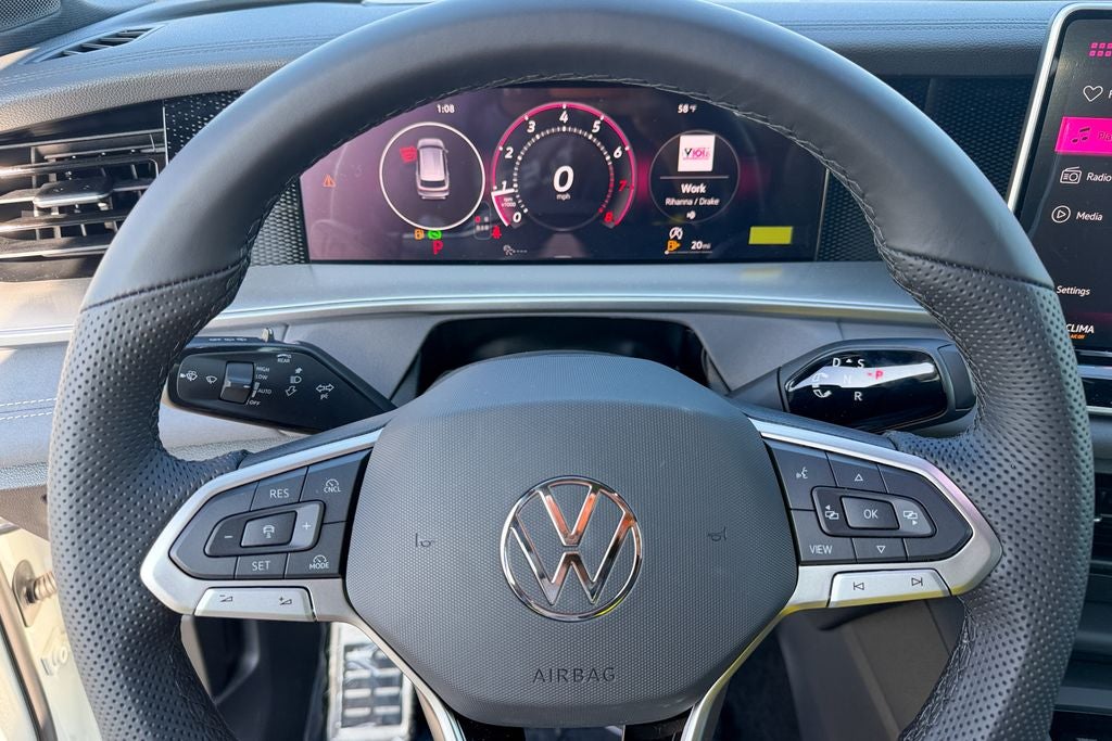 2026 Volkswagen Tiguan 2.0T SE R-Line Black