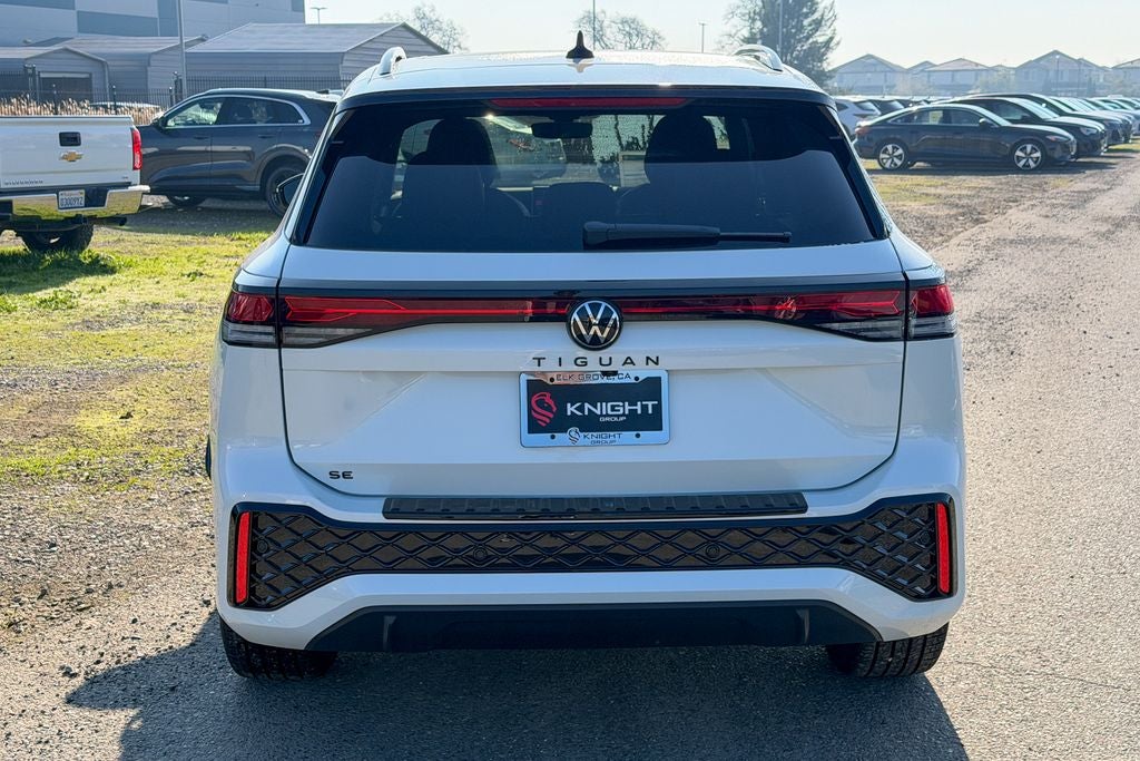 2026 Volkswagen Tiguan 2.0T SE R-Line Black