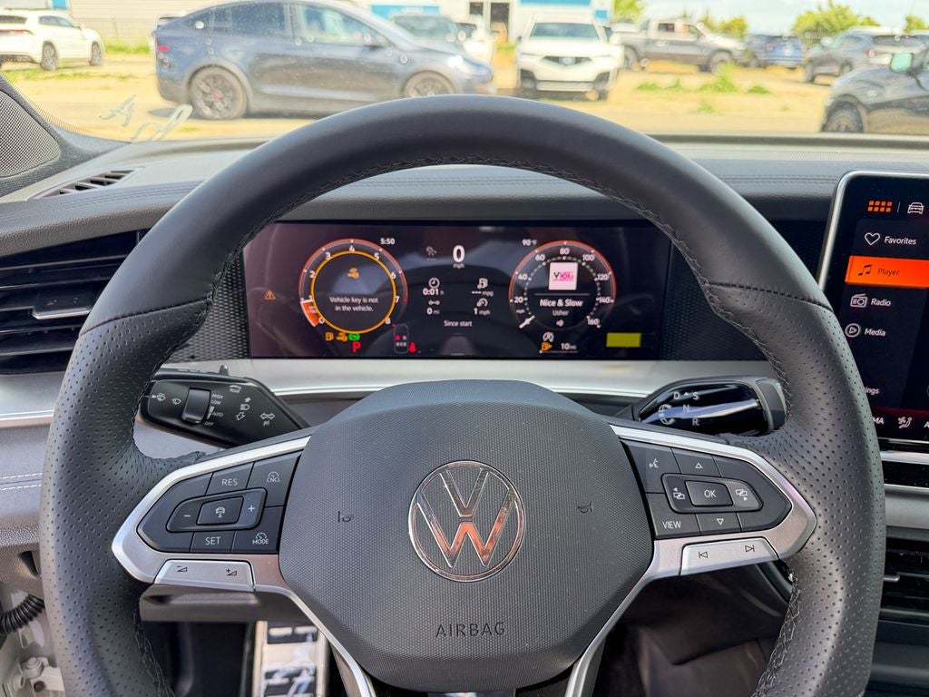 2026 Volkswagen Tiguan 2.0T SE R-Line Black