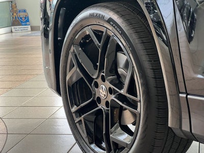 2026 Volkswagen Tiguan SE R-Line Black