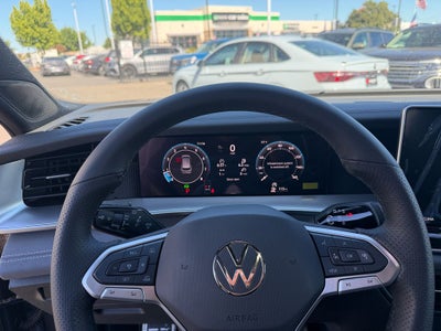 2026 Volkswagen Tiguan 2.0T SE R-Line Black