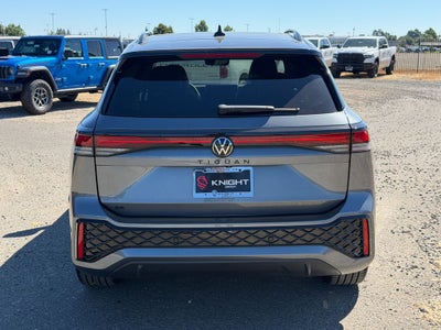 2026 Volkswagen Tiguan 2.0T SE R-Line Black
