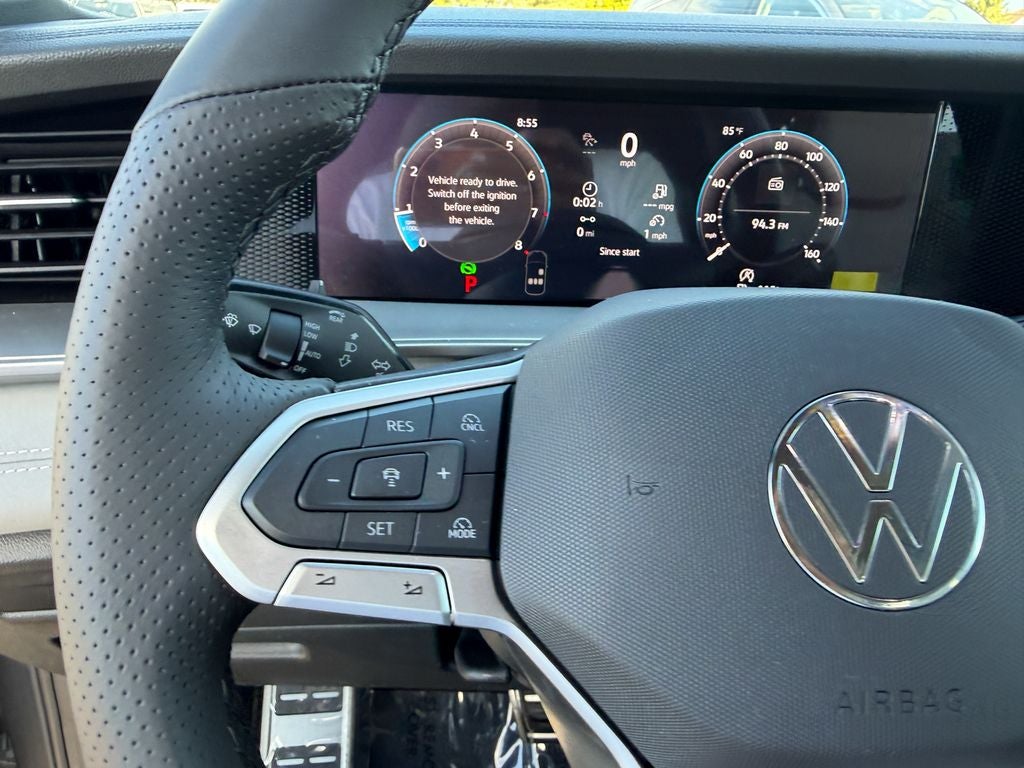 2026 Volkswagen Tiguan SE R-Line Black