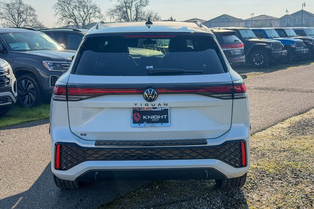2026 Volkswagen Tiguan 2.0T SE R-Line Black