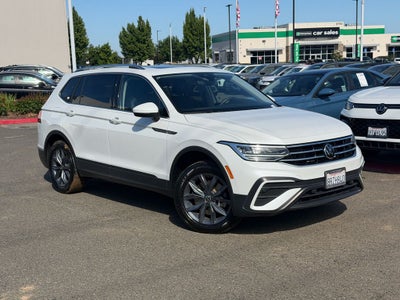 2023 Volkswagen Tiguan 2.0T SE