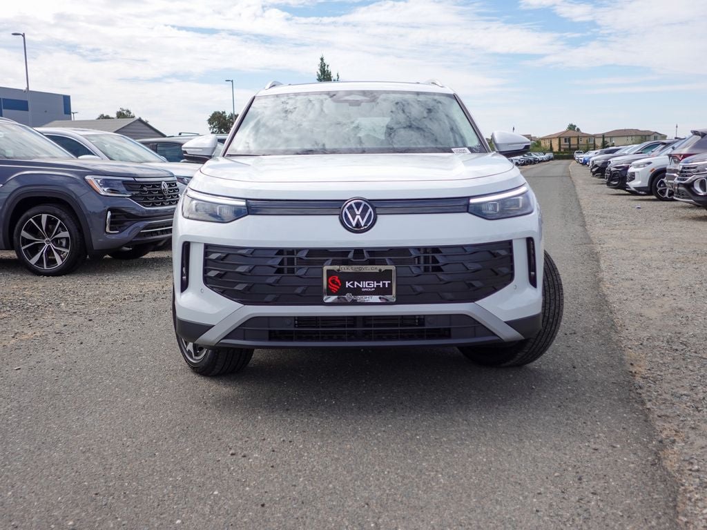 2026 Volkswagen Tiguan 2.0T SE