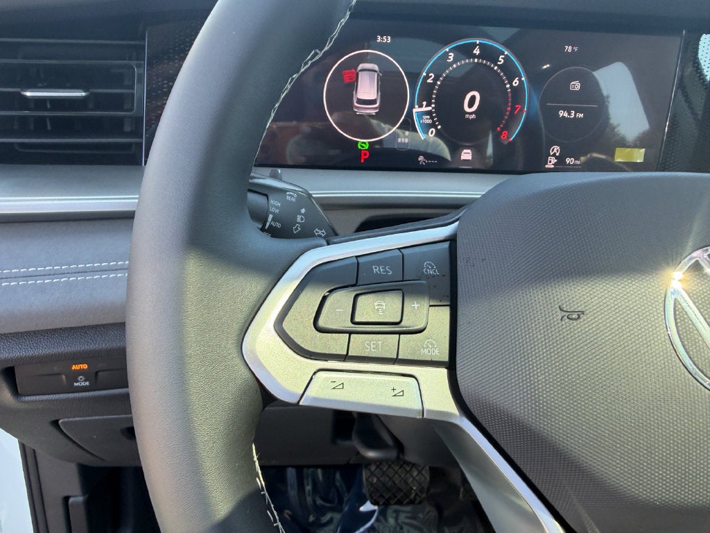 2026 Volkswagen Tiguan 2.0T SE