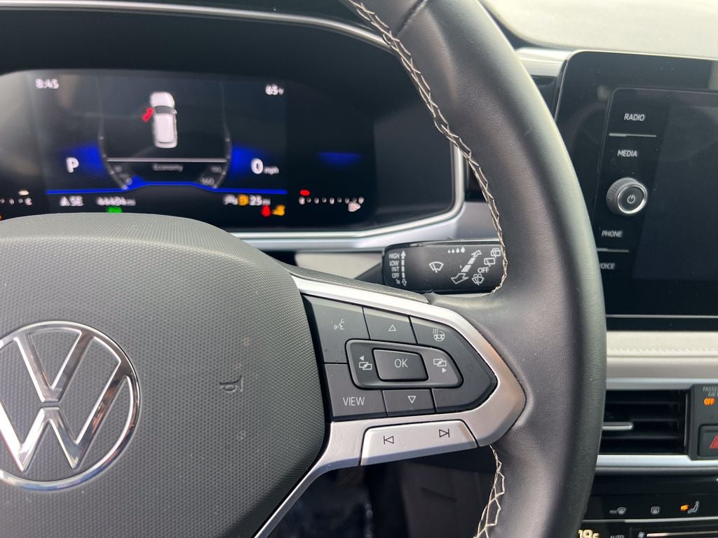 2025 Volkswagen Taos 1.5T SE