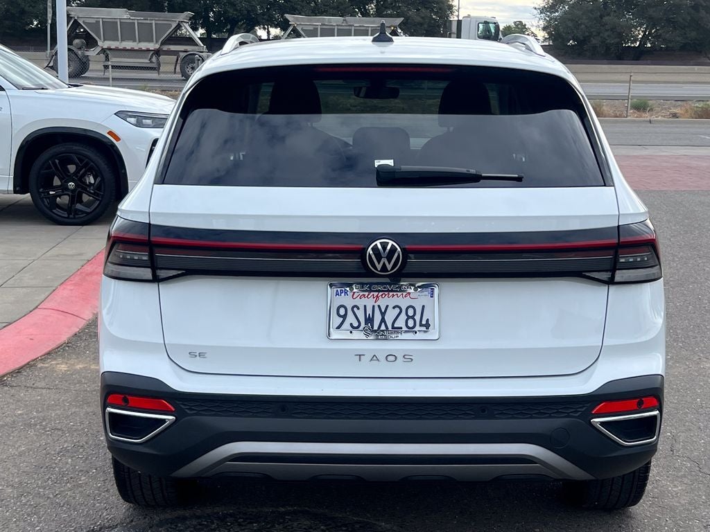 2025 Volkswagen Taos 1.5T SE