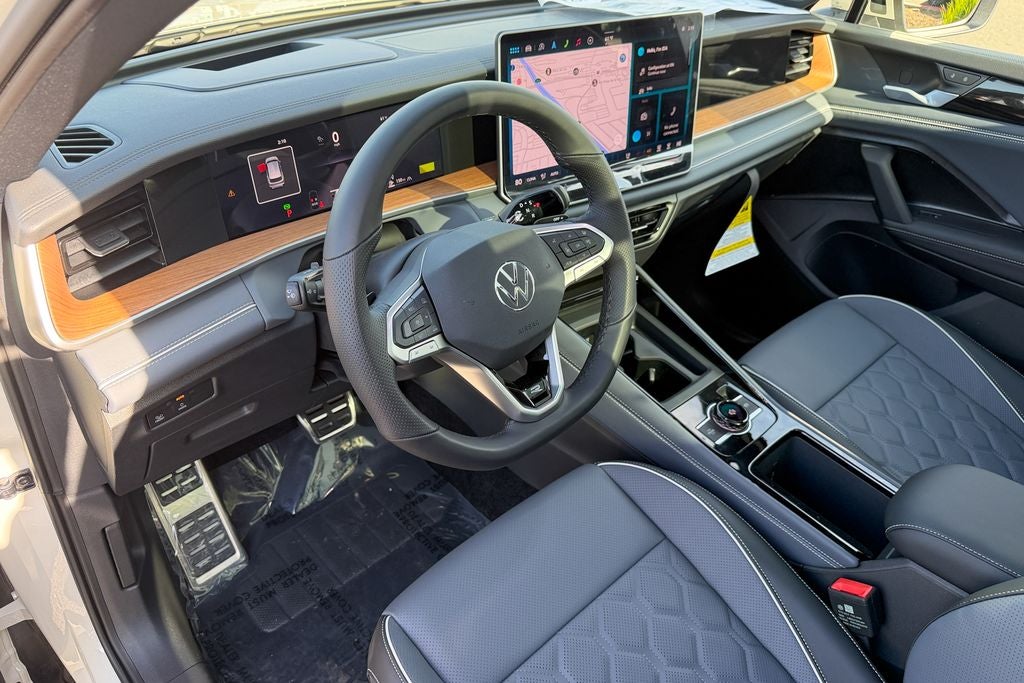 2026 Volkswagen Tiguan 2.0T SEL R-Line Turbo