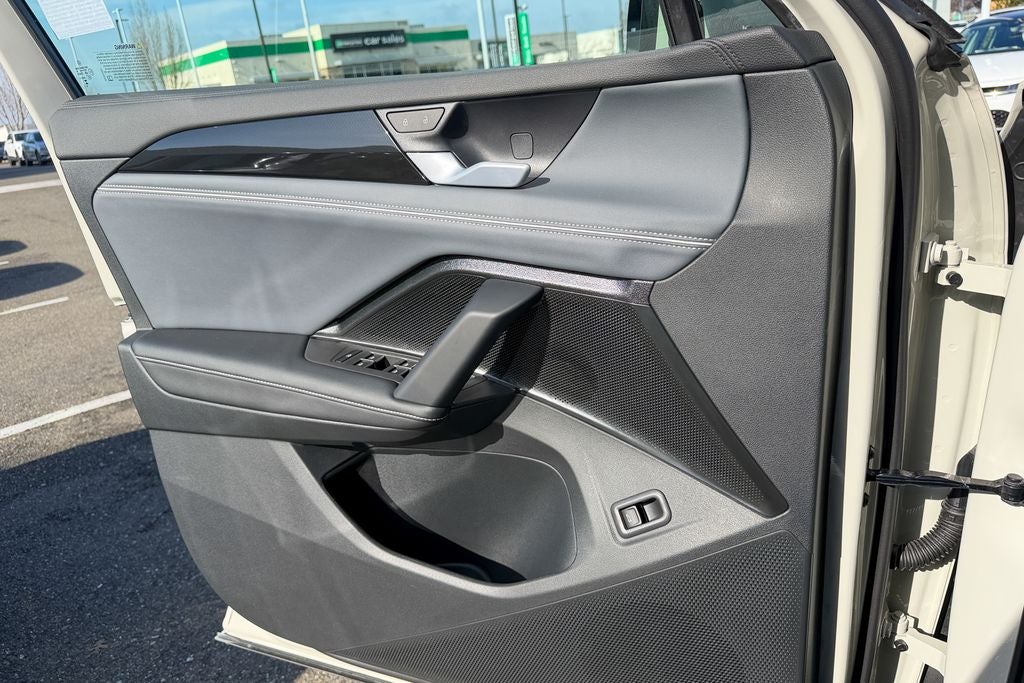 2026 Volkswagen Tiguan 2.0T SEL R-Line Turbo