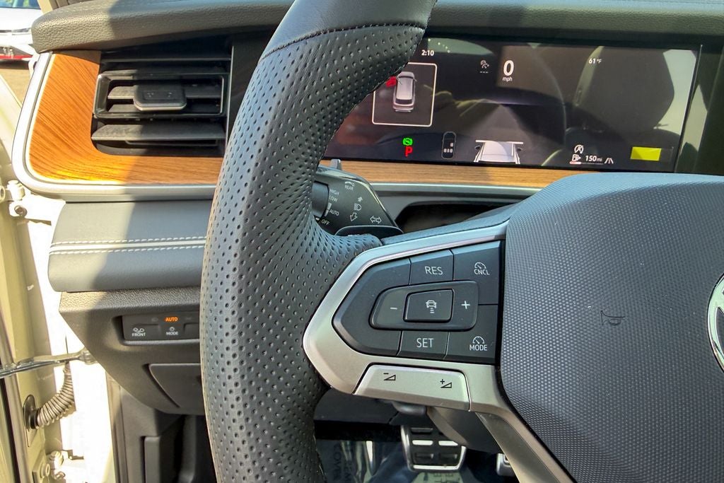 2026 Volkswagen Tiguan 2.0T SEL R-Line Turbo