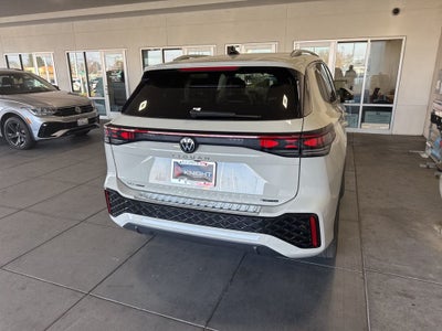 2026 Volkswagen Tiguan 2.0T SEL R-Line Turbo