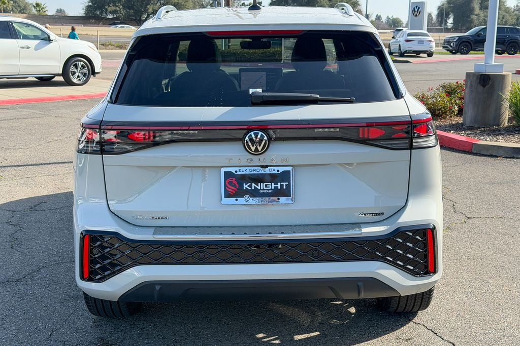 2026 Volkswagen Tiguan 2.0T SEL R-Line Turbo