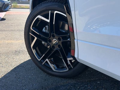2026 Volkswagen Tiguan 2.0T SEL R-Line Turbo