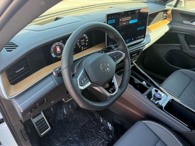 2026 Volkswagen Tiguan 2.0T SEL R-Line Turbo