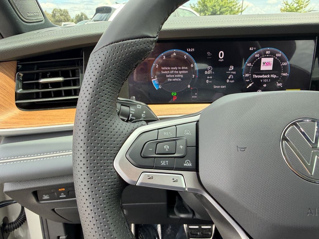2026 Volkswagen Tiguan 2.0T SEL R-Line Turbo
