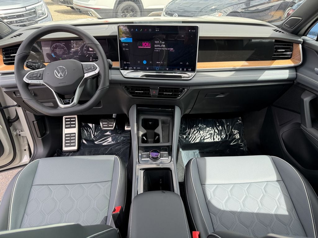 2026 Volkswagen Tiguan 2.0T SEL R-Line Turbo