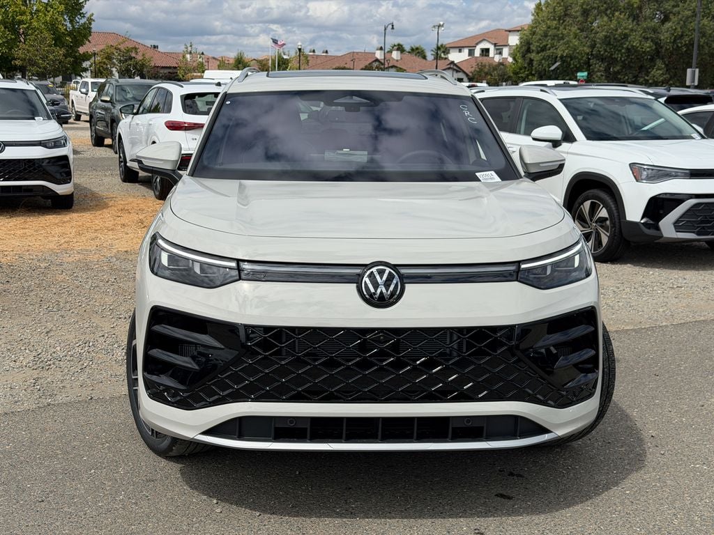 2026 Volkswagen Tiguan 2.0T SEL R-Line Turbo