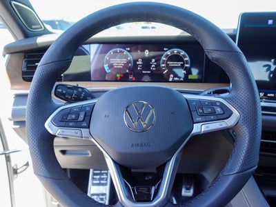 2026 Volkswagen Tiguan 2.0T SEL R-Line Turbo