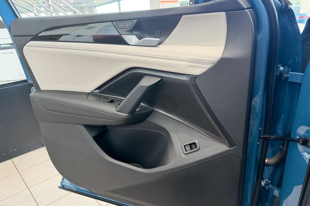 2026 Volkswagen Tiguan 2.0T SEL R-Line Turbo