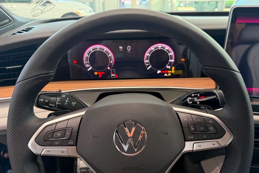 2026 Volkswagen Tiguan 2.0T SEL R-Line Turbo