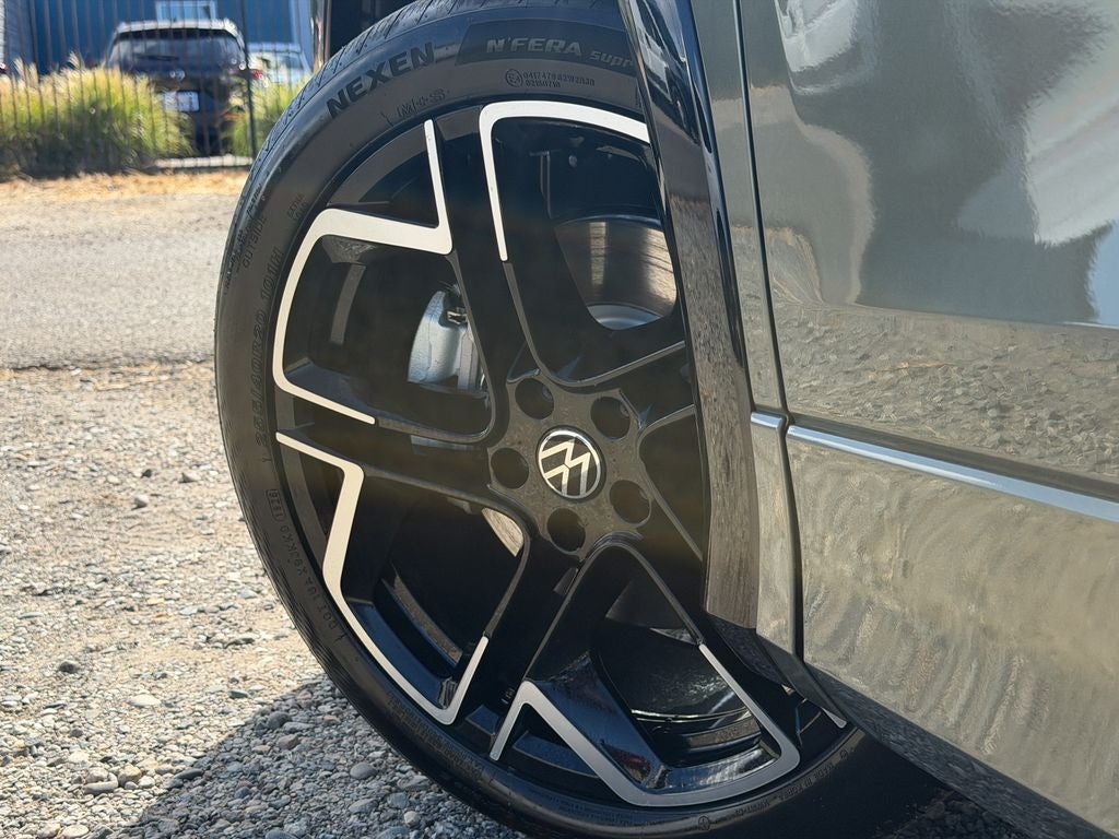 2026 Volkswagen Tiguan 2.0T SEL R-Line Turbo