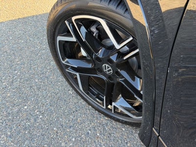 2026 Volkswagen Tiguan 2.0T SEL R-Line Turbo