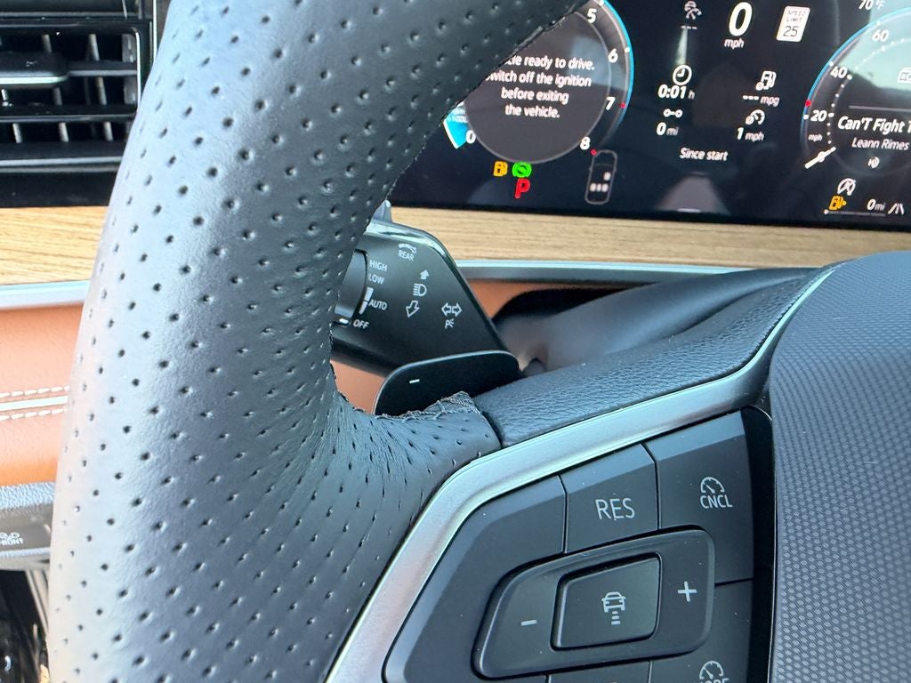 2026 Volkswagen Tiguan 2.0T SEL R-Line Turbo